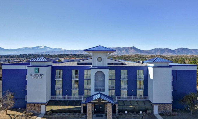 Briargate Hotel | 58 m² Hotel ∙ 2 bedrooms ∙ 127 guests