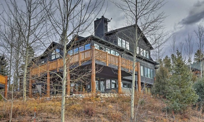 Fraser Condo | Views! 3 family rooms, 2 master suites, Hot Tub!
