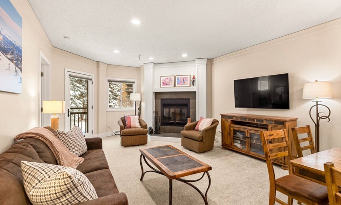Peak 9 Condo | Village Ski In/Out and Downtown Location