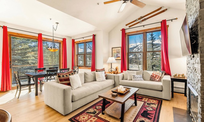 Historic District Condo | Walk to Town/Lifts. Mtn View. Pool, Hot Tubs.