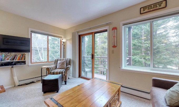 Four O'Clock Apartment | Wildwood Suites Condominiums