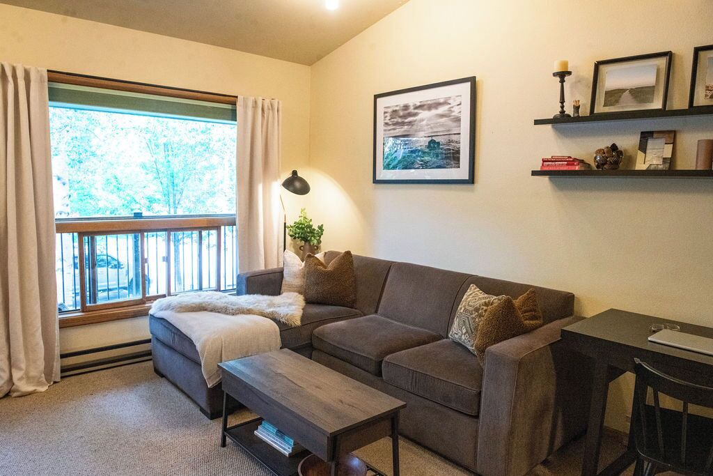 Aspen Condo | 1 bedroom loft in core of Aspen