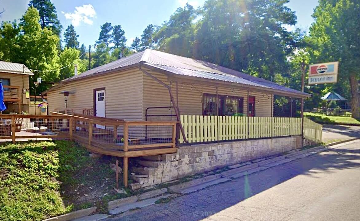 Beulah Cabin | Cabin in the heart of Beulah