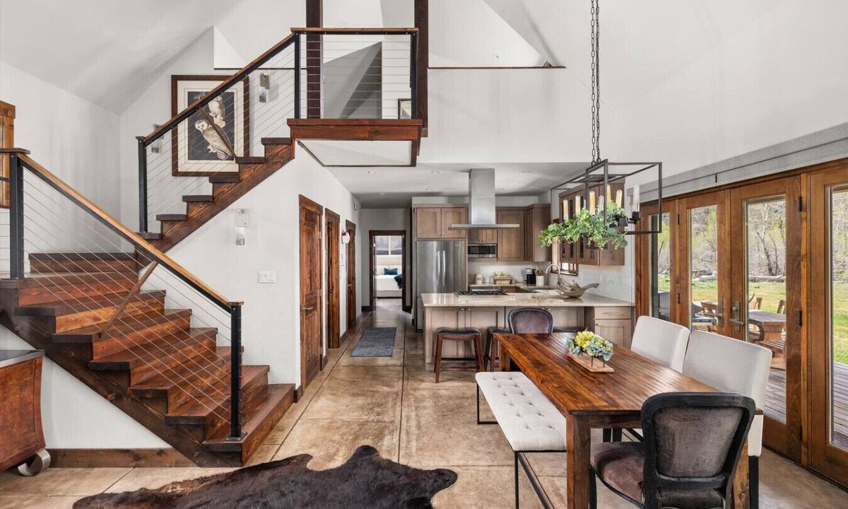 Carbondale House | Refined Mountain Home Carbondale