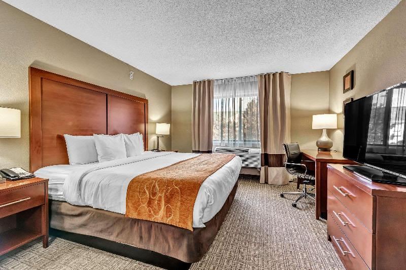 Photo of Bedroom in Lakewood