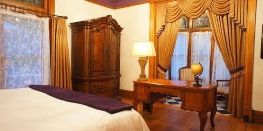 Photo of Bedroom in Capitol Hill