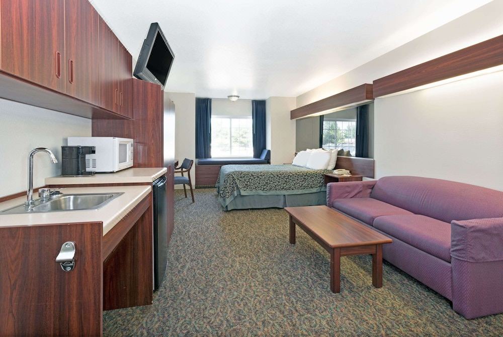 Photo of Livingroom in Greeley