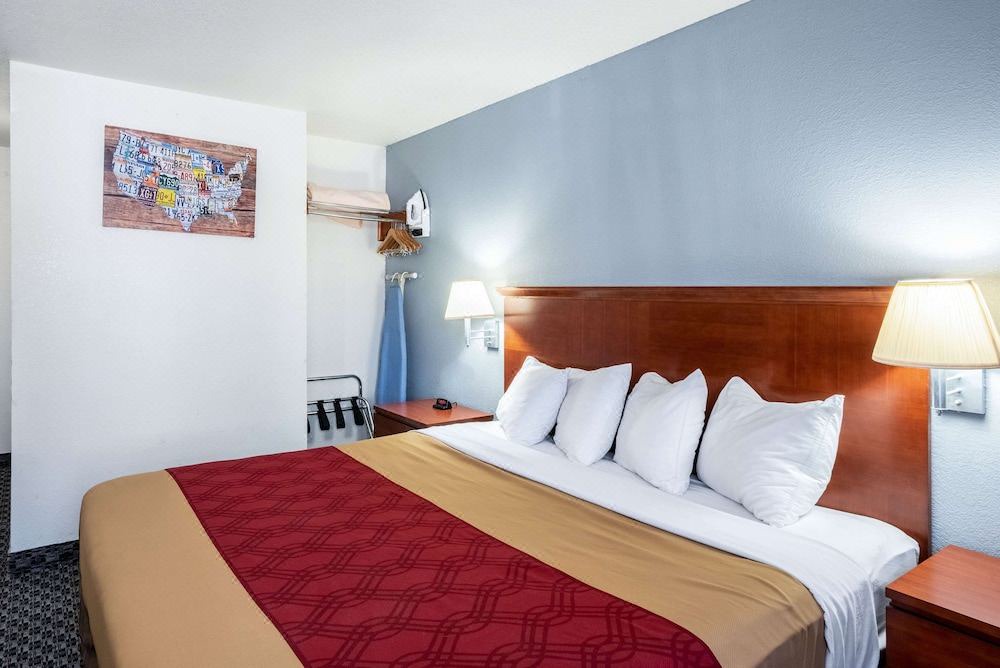 Photo of Bedroom in Canon City
