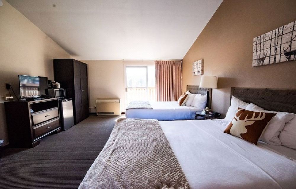 Photo of Bedroom in Estes Park