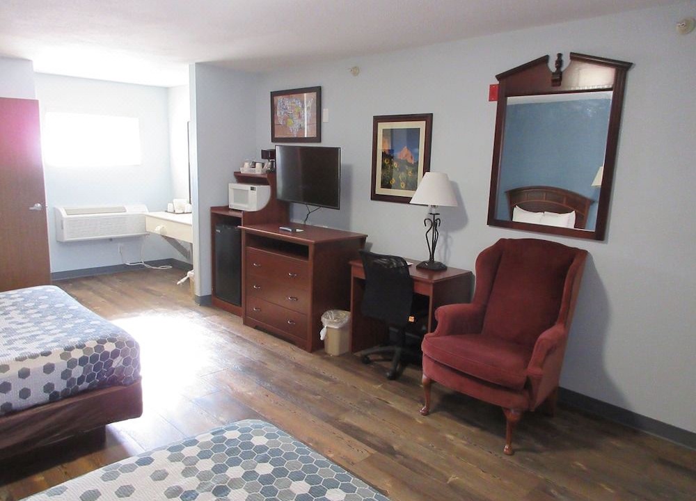 Photo of Livingroom in Manitou Springs