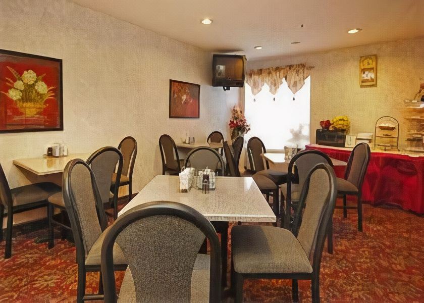 Photo of Livingroom in Pueblo