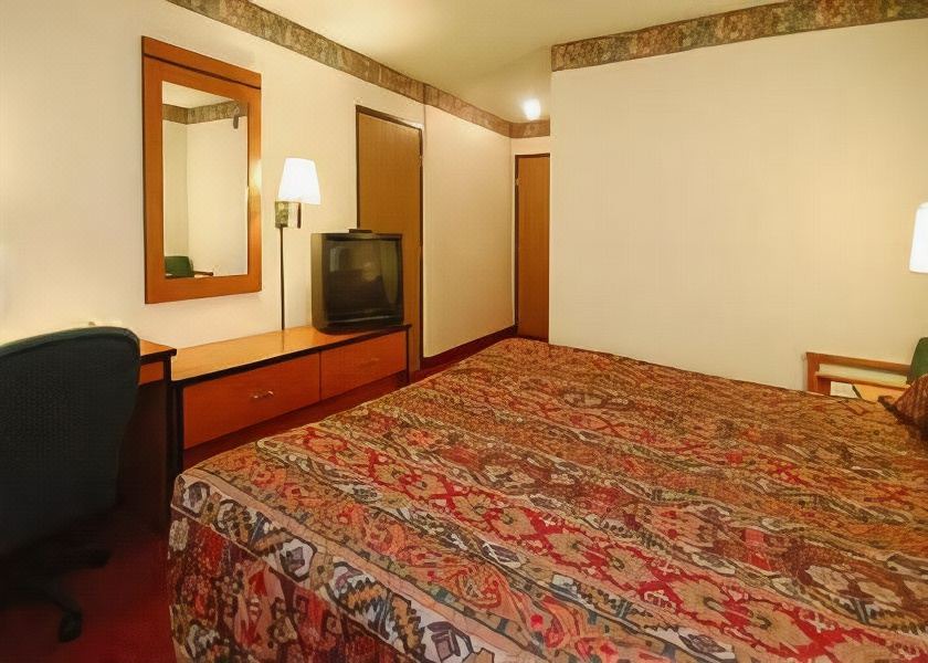 Photo of Bedroom in Pueblo