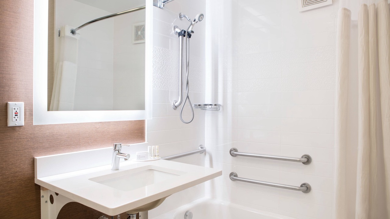 Photo of Bathroom in Centerra