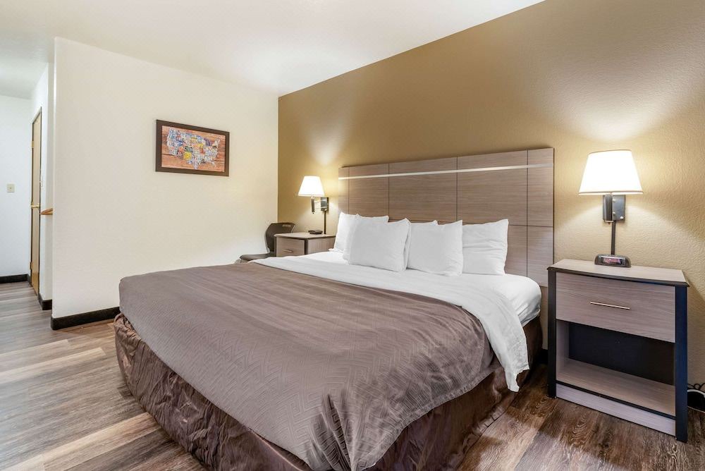 Photo of Bedroom in Pueblo
