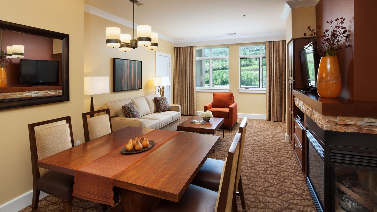 Photo of Livingroom in Avon