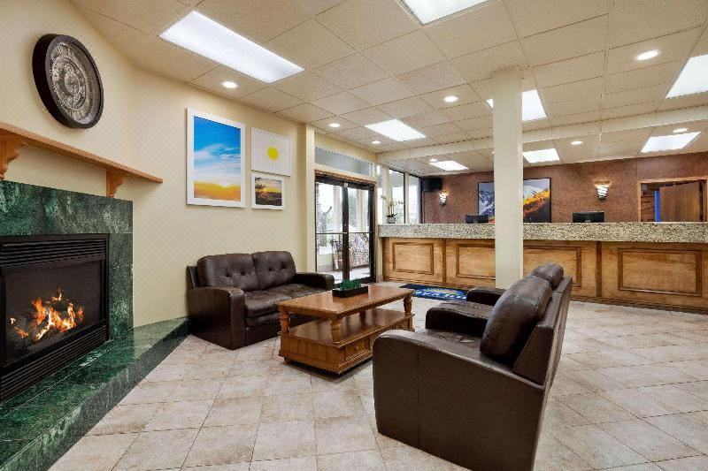 Photo of Livingroom in Denver West