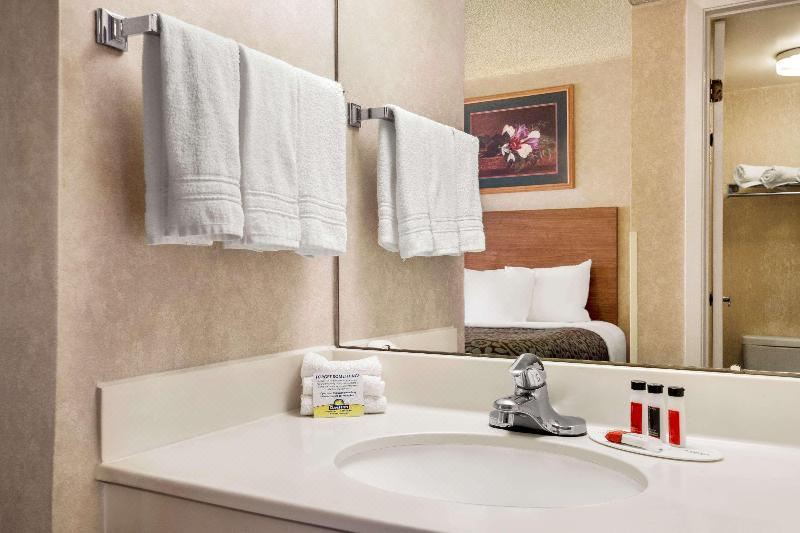 Photo of Bathroom in Denver West