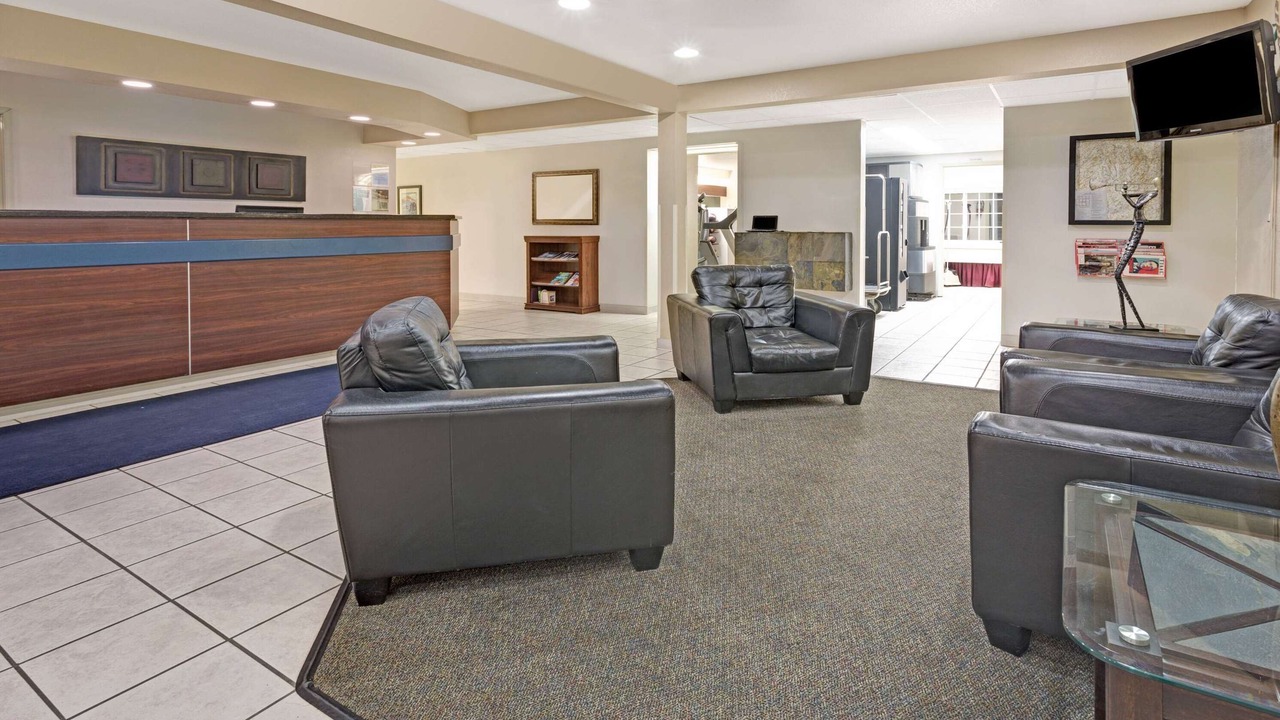 Photo of Livingroom in Greeley
