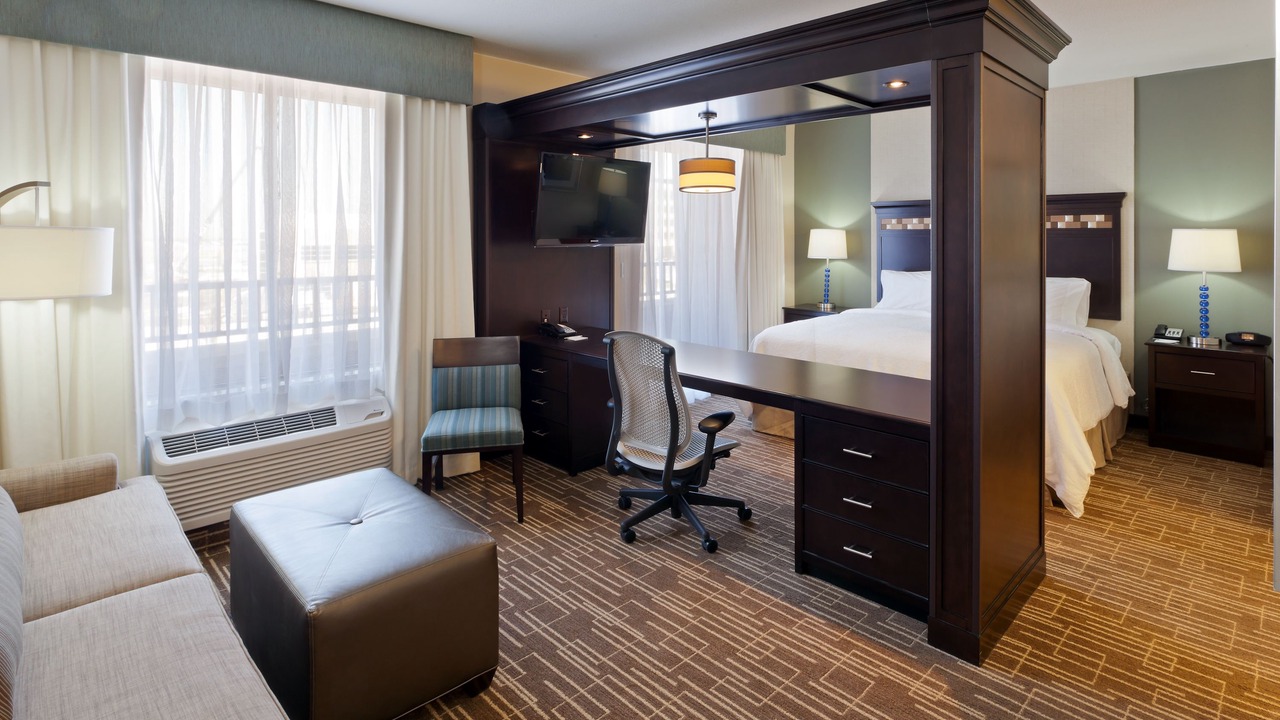 Photo of Livingroom in Gateway