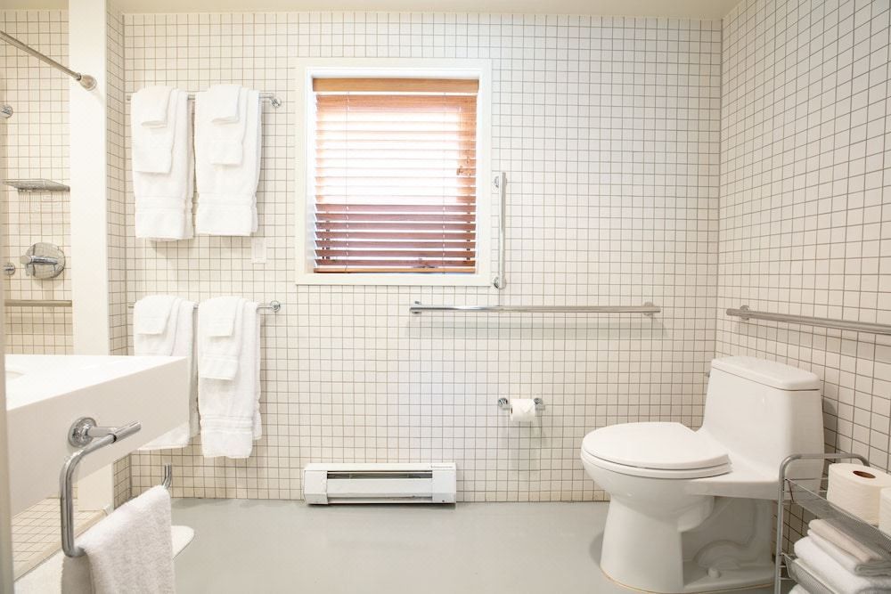 Photo of Bathroom in Green Mountain Falls