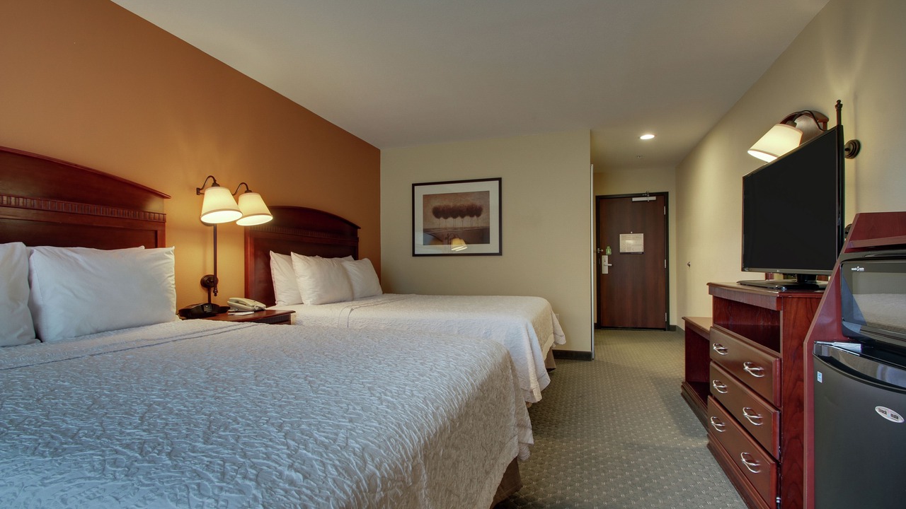 Photo of Bedroom in Ken Caryl