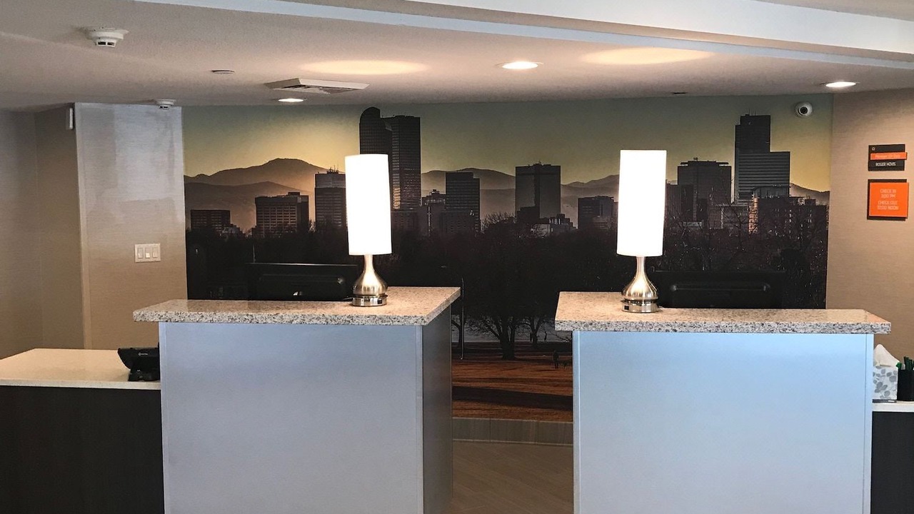 Photo of Livingroom in Aurora