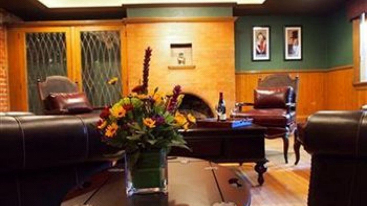 Photo of Livingroom in Capitol Hill