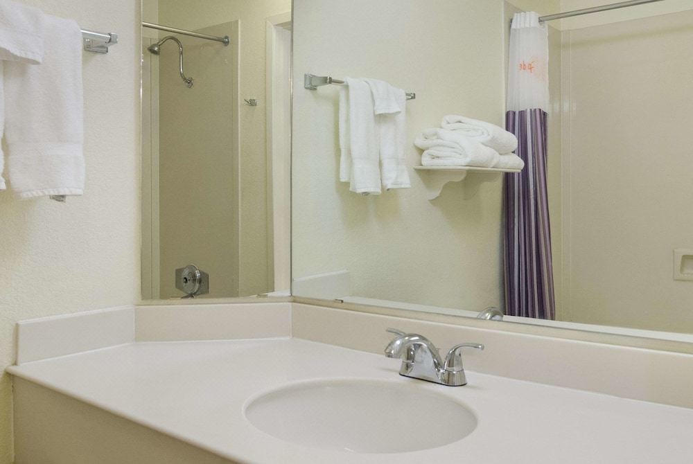 Photo of Bathroom in University Park