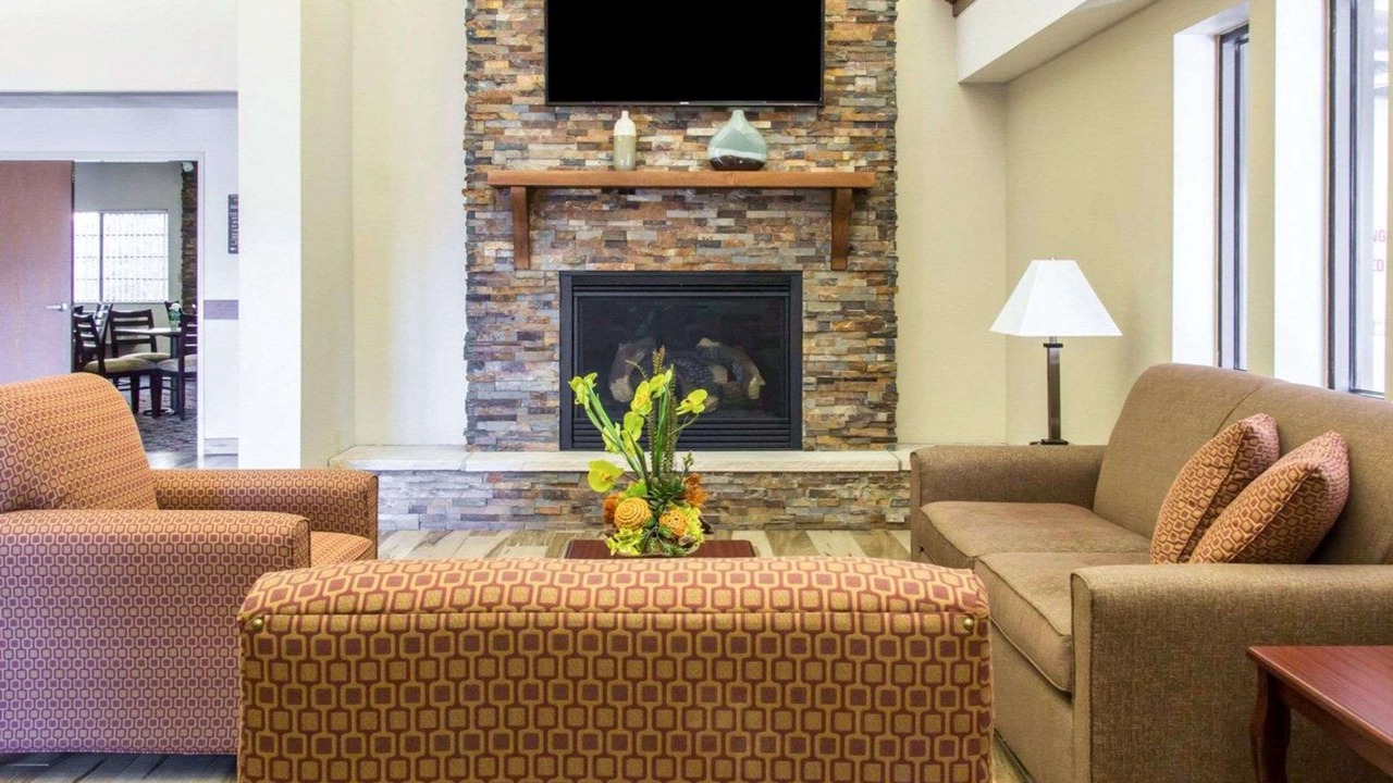 Photo of Livingroom in Eagle
