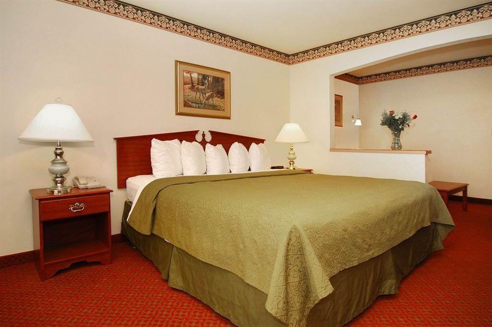 Photo of Bedroom in Silverthorne