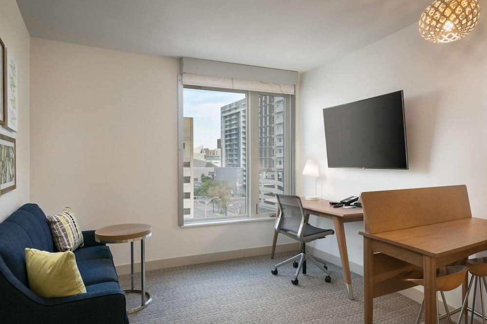 Photo of Livingroom in Civic Center
