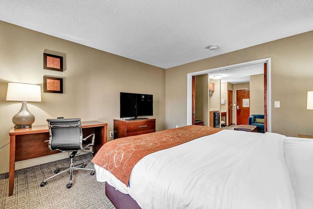 Photo of Bedroom in Lakewood