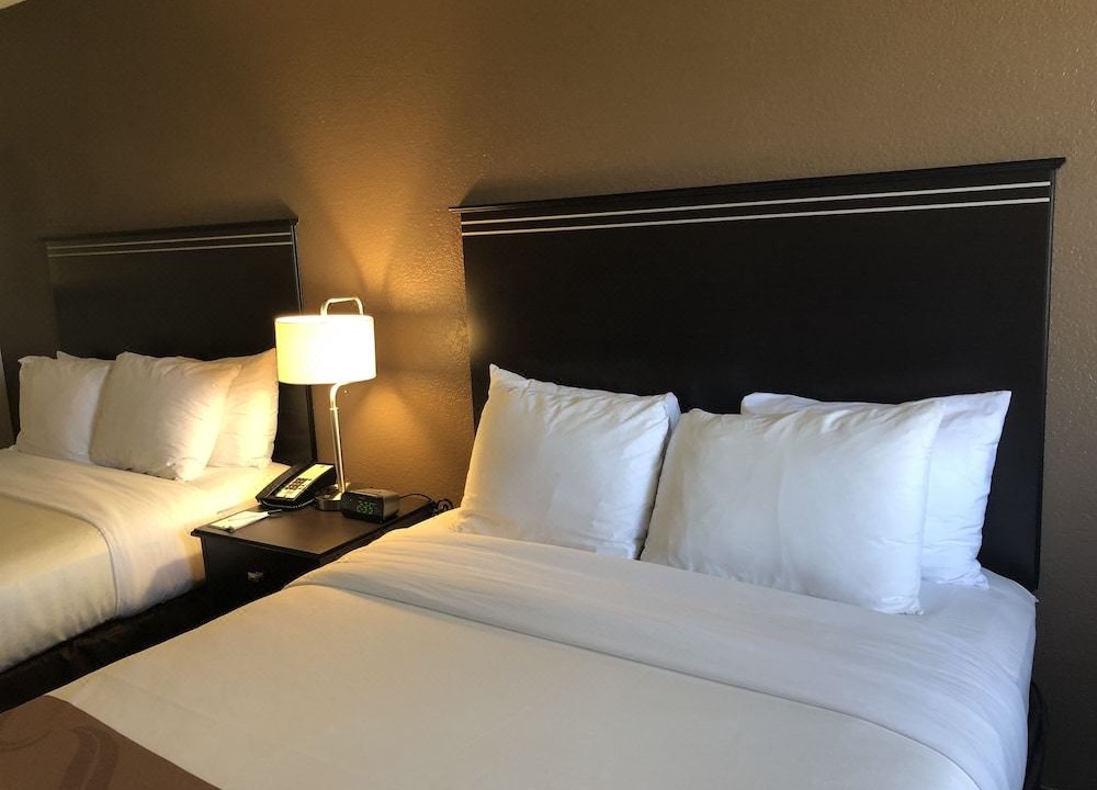 Photo of Bedroom in Dupont