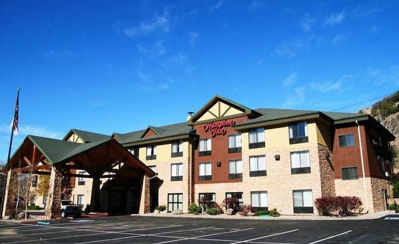 Photo of Buildings in Glenwood Springs