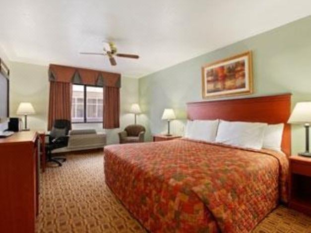 Photo of Bedroom in Lamar