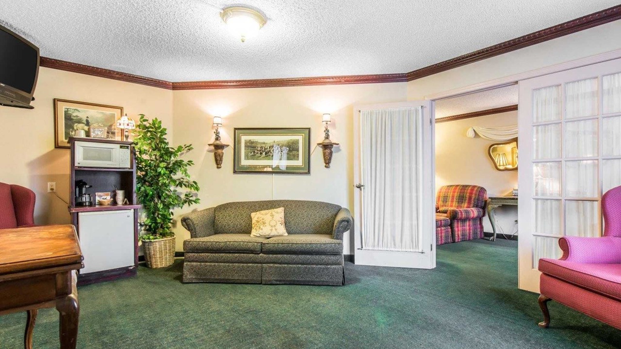 Photo of Livingroom in Manitou Springs