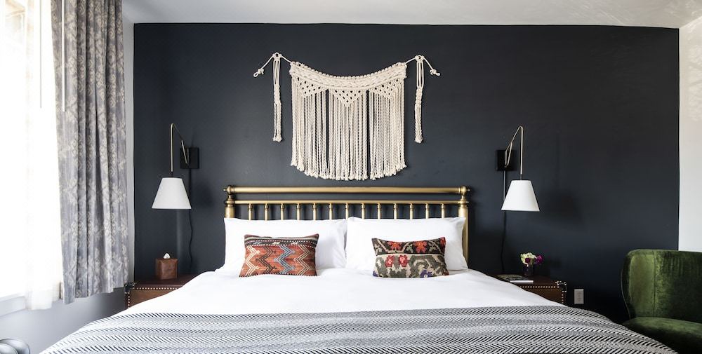 Photo of Bedroom in Old Town West