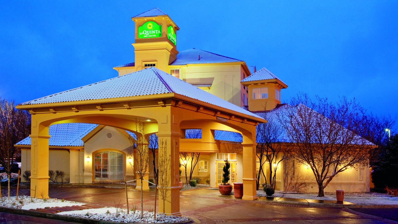 Photo of Buildings in Lakewood