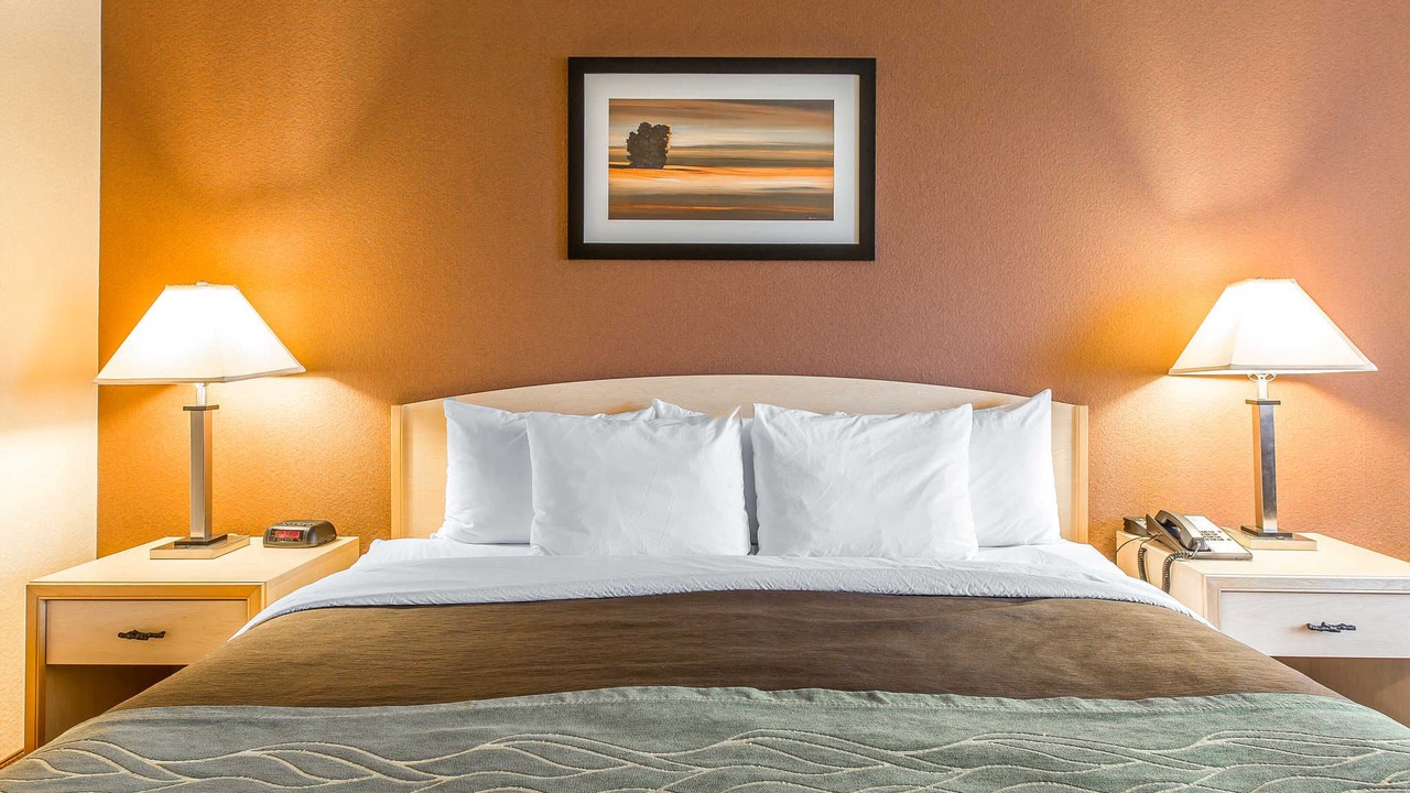 Photo of Bedroom in Loveland