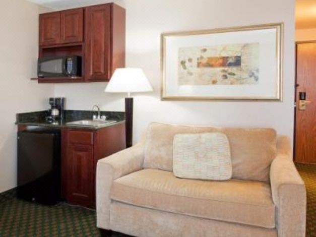 Photo of Livingroom in Aurora