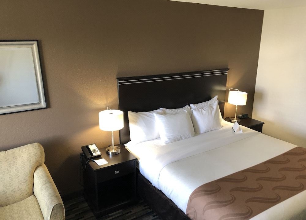 Photo of Bedroom in Dupont