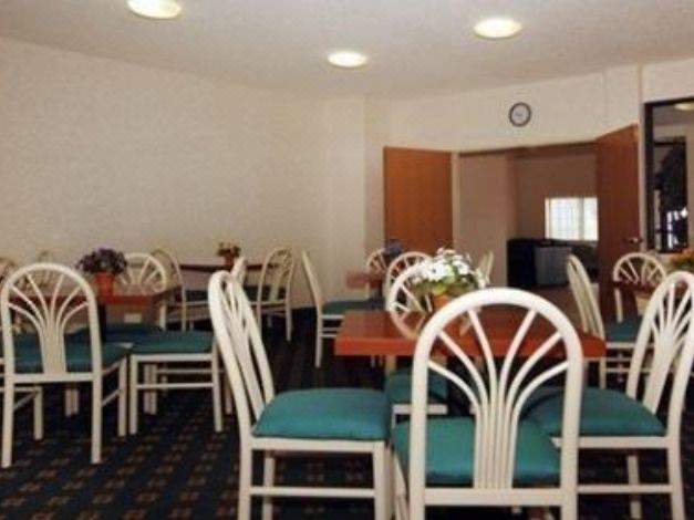 Photo of Livingroom in Eagle