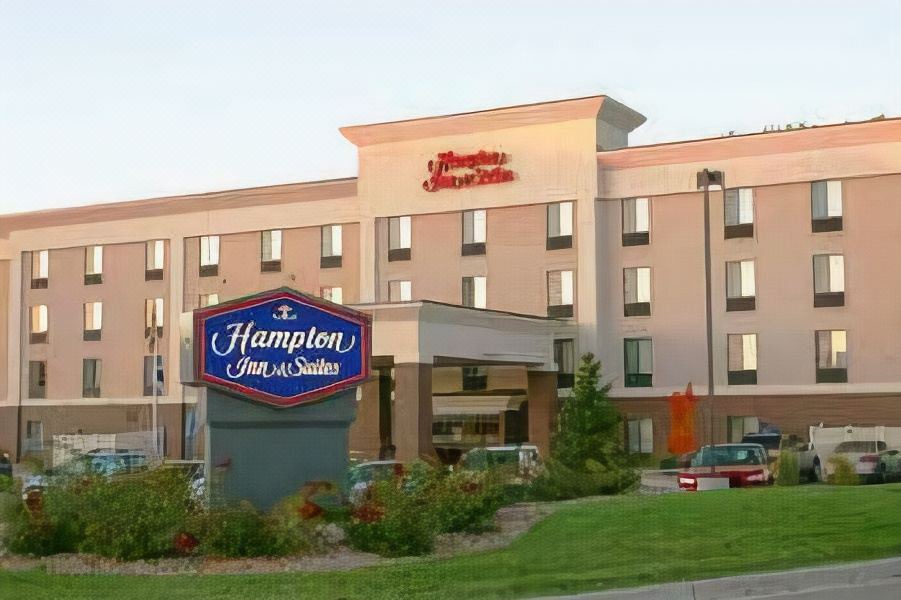 Photo of Buildings in Ken Caryl