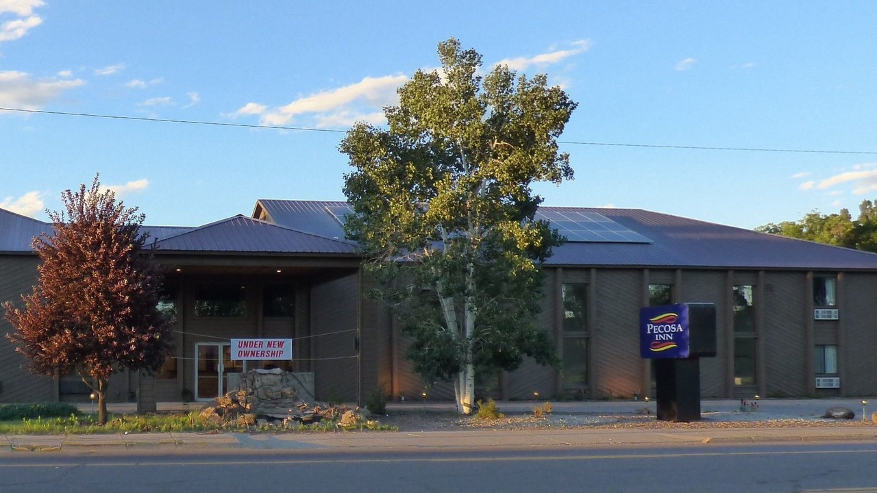 Photo of Buildings in Monte Vista