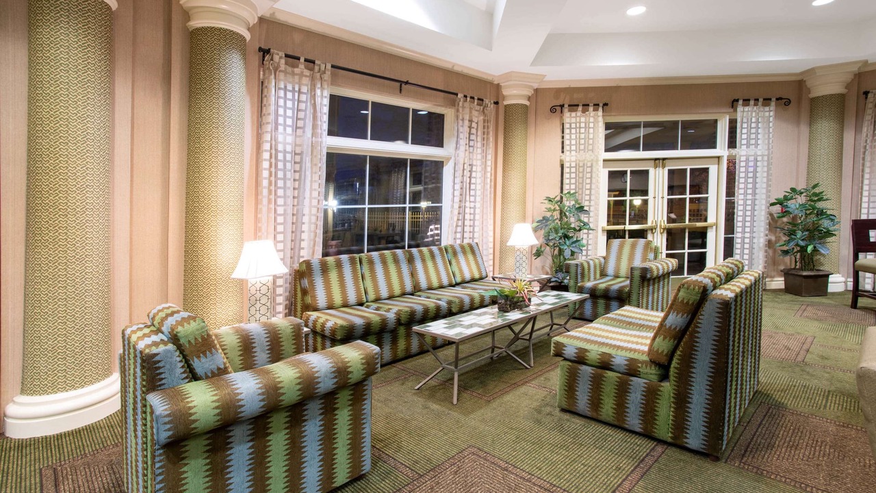 Photo of Livingroom in Lakewood