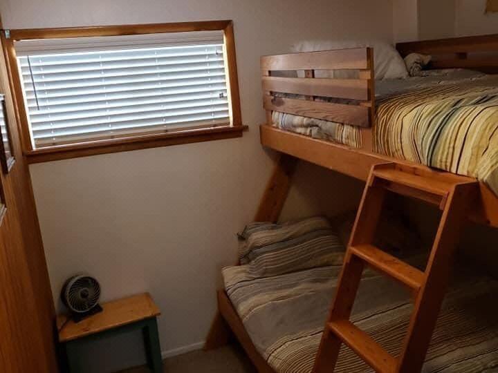 Photo of Bedroom in Colorado Springs