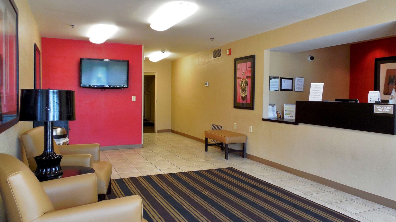 Photo of Livingroom in Englewood