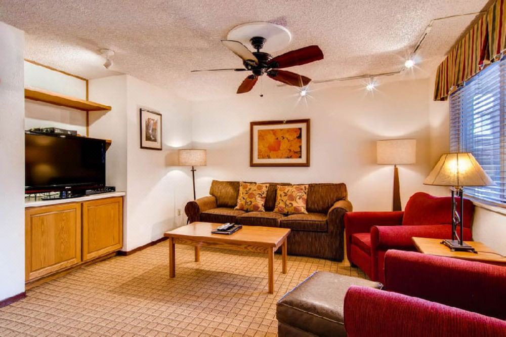 Photo of Livingroom in Vail