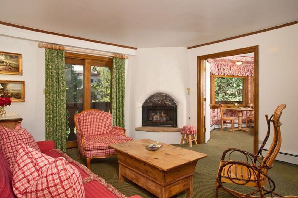 Photo of Livingroom in Vail