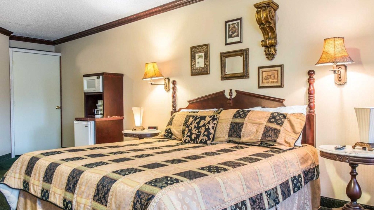 Photo of Bedroom in Manitou Springs